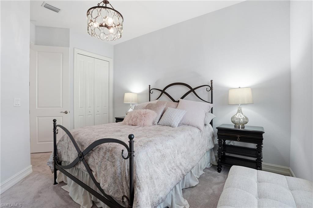 LAKOYA - Residential