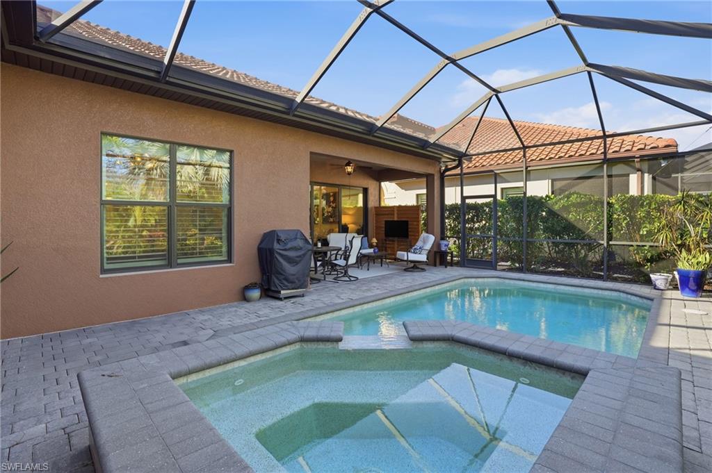 LAKOYA - Residential