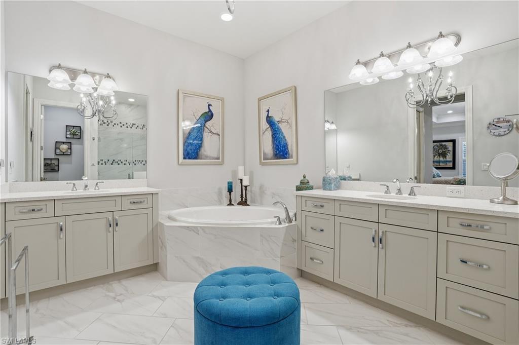 LAKOYA - Residential