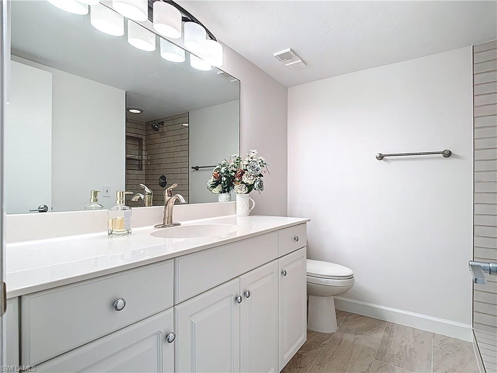 PINE HAVEN CONDO - Residential Lease