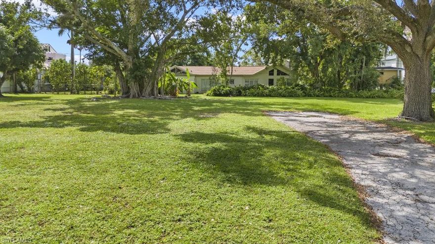 Rare opportunity to build a custom home on a large 0.53-acre homesite in a highly desirable Fort Myers neighborhood. This oversized residential lot offers ample space for a luxury home, guest house, pool, and outdoor living area while still maintaining privacy and generous setbacks.

The property is located outside the flood zone, providing peace of mind and potentially lower insurance costs. Lots of this size are increasingly difficult to find in established neighborhoods, making this an exceptional opportunity for homeowners looking to create a custom residence in a sought-after area.

Conveniently located in the Gaspaloosa neighborhood off historic McGregor Blvd. near downtown Ft. Myers River District. 

Bring your builder and design the home you’ve always envisioned