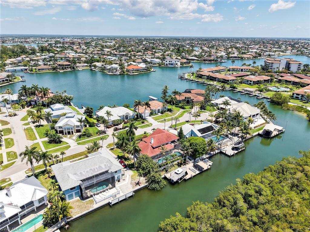 MARCO ISLAND - Residential