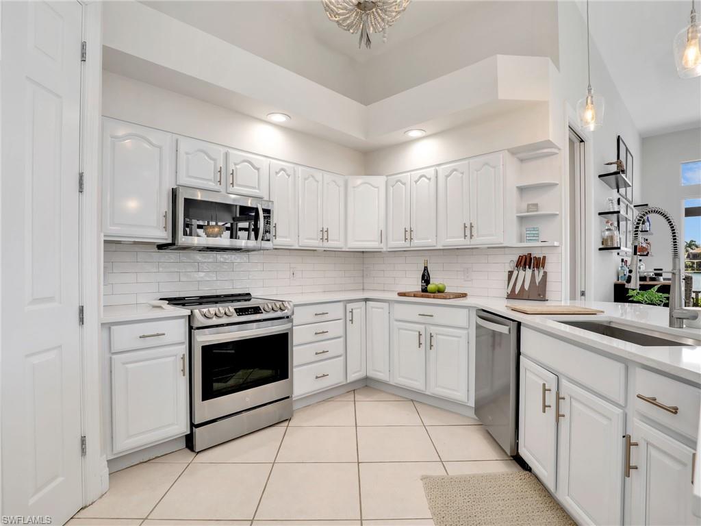 MARCO ISLAND - Residential