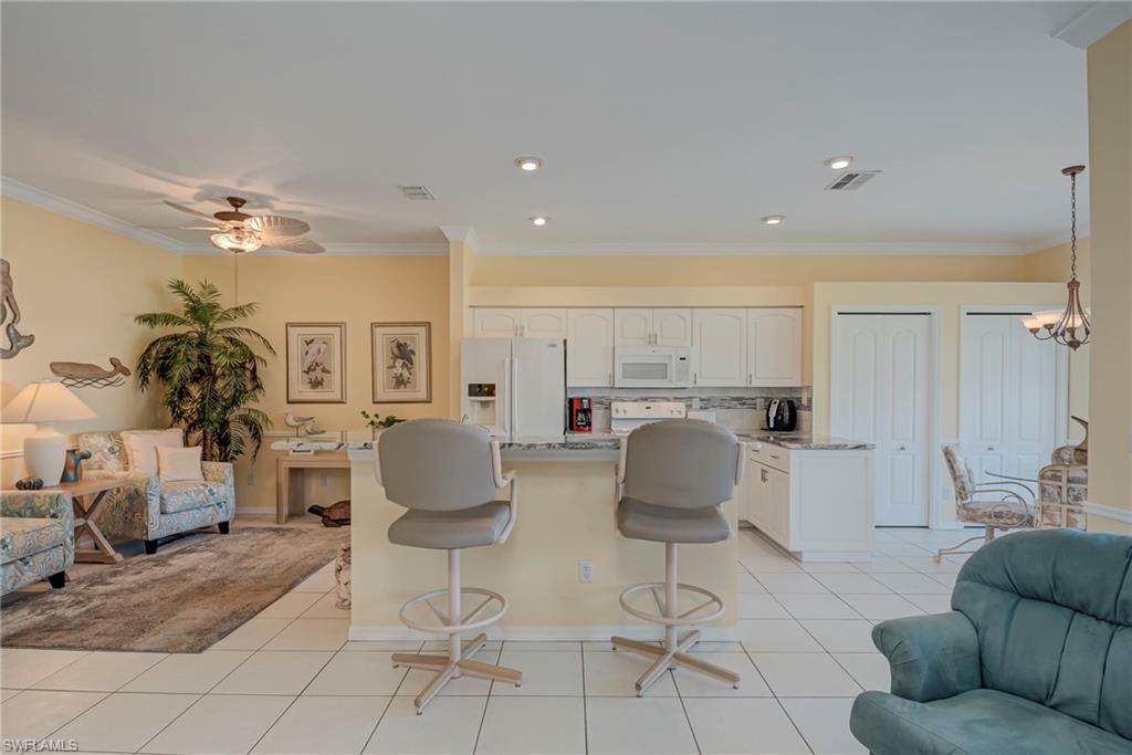 VILLAS AT COUNTRY CREEK - Residential