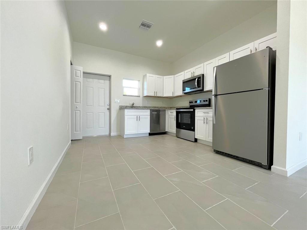 ALVA - Residential Lease