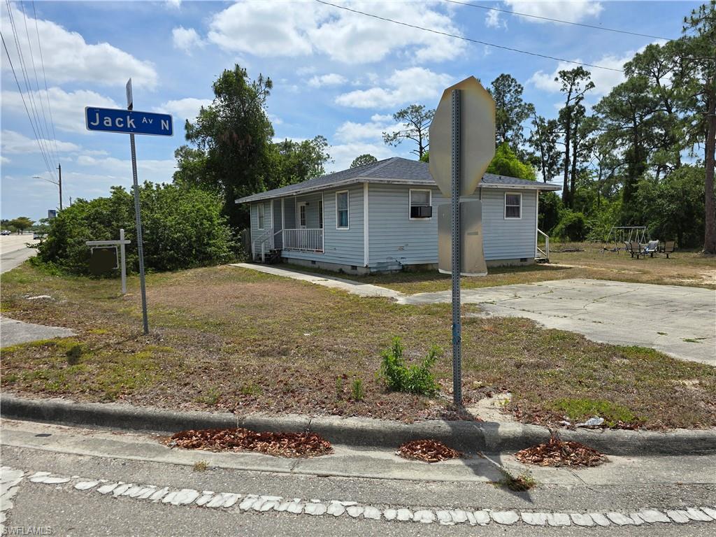 LEHIGH ACRES - Residential