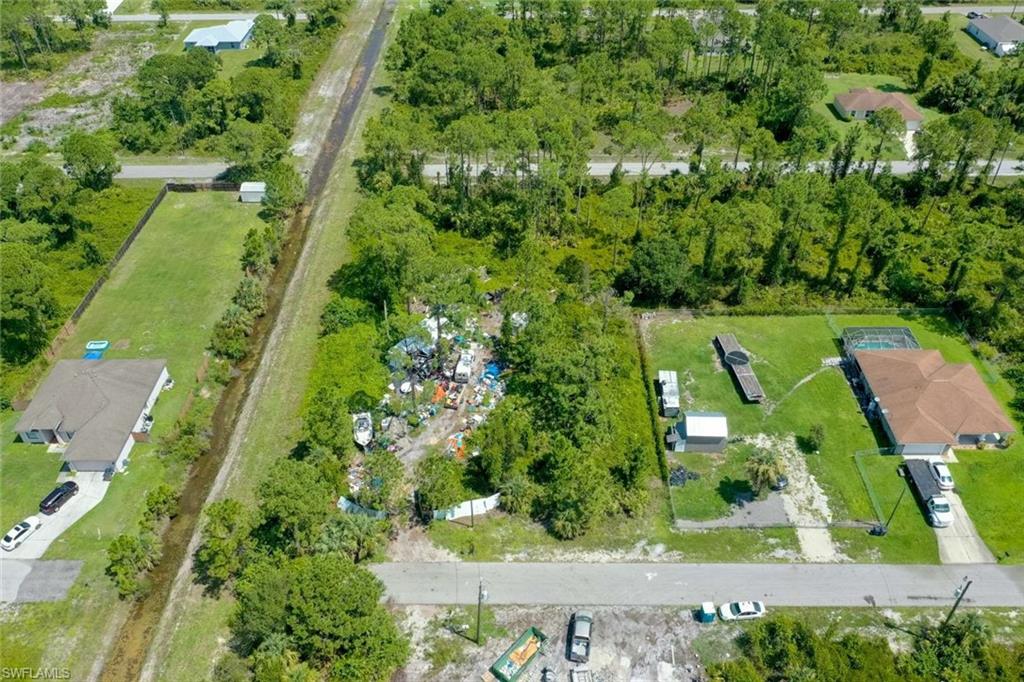 LEHIGH ACRES - Land