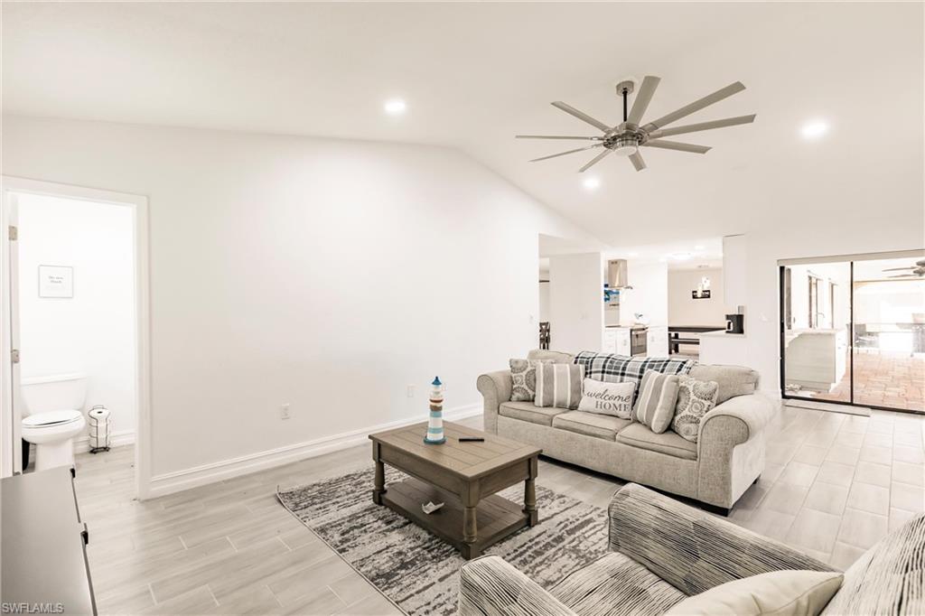 PORT CHARLOTTE - Residential