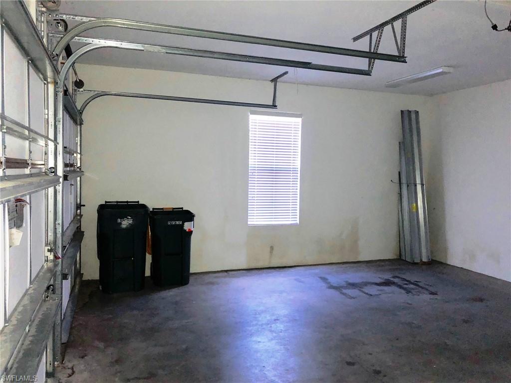 MAPLE RIDGE - Residential