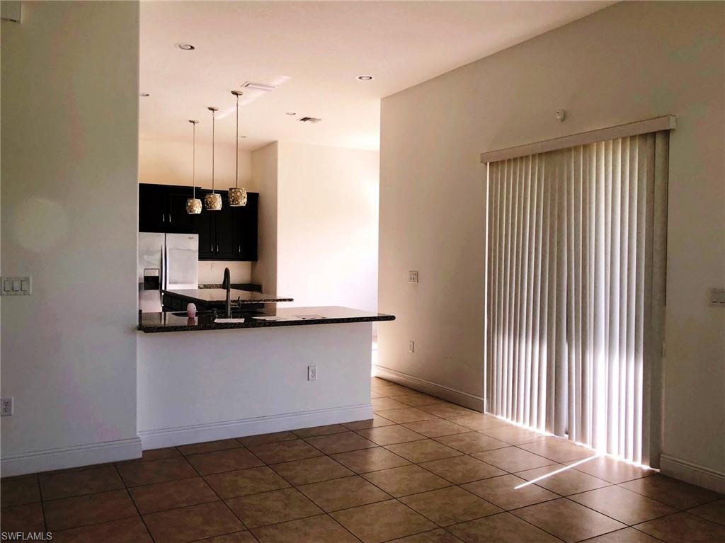 MAPLE RIDGE - Residential