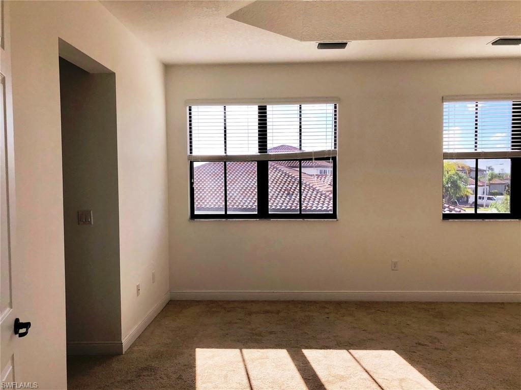 MAPLE RIDGE - Residential