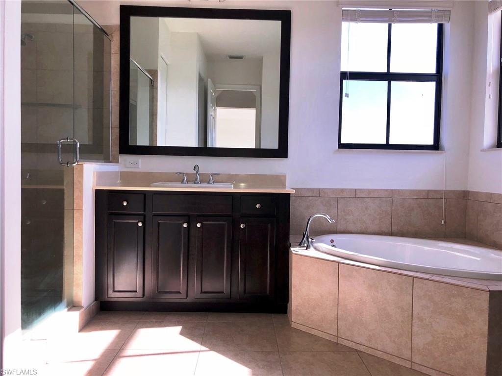 MAPLE RIDGE - Residential