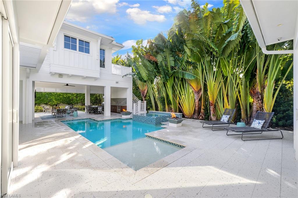 OLDE NAPLES - Residential