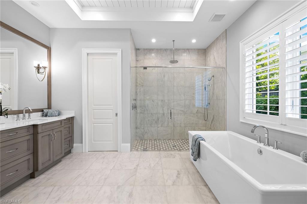 OLDE NAPLES - Residential