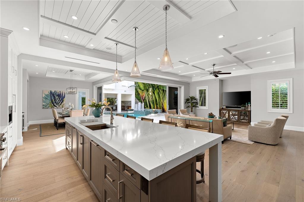 OLDE NAPLES - Residential