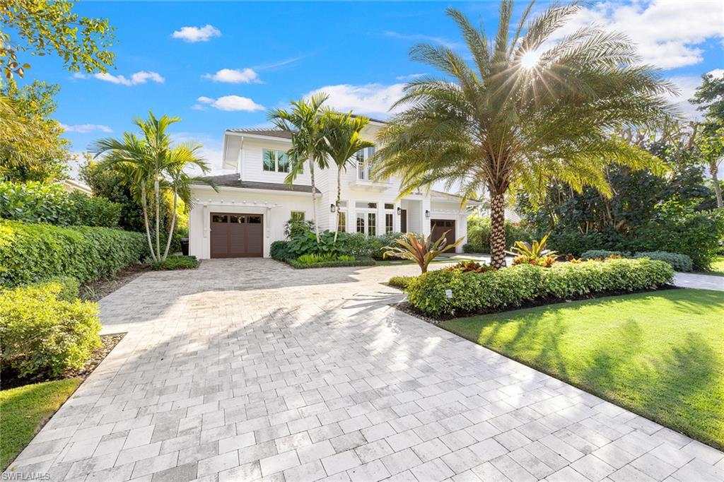 OLDE NAPLES - Residential