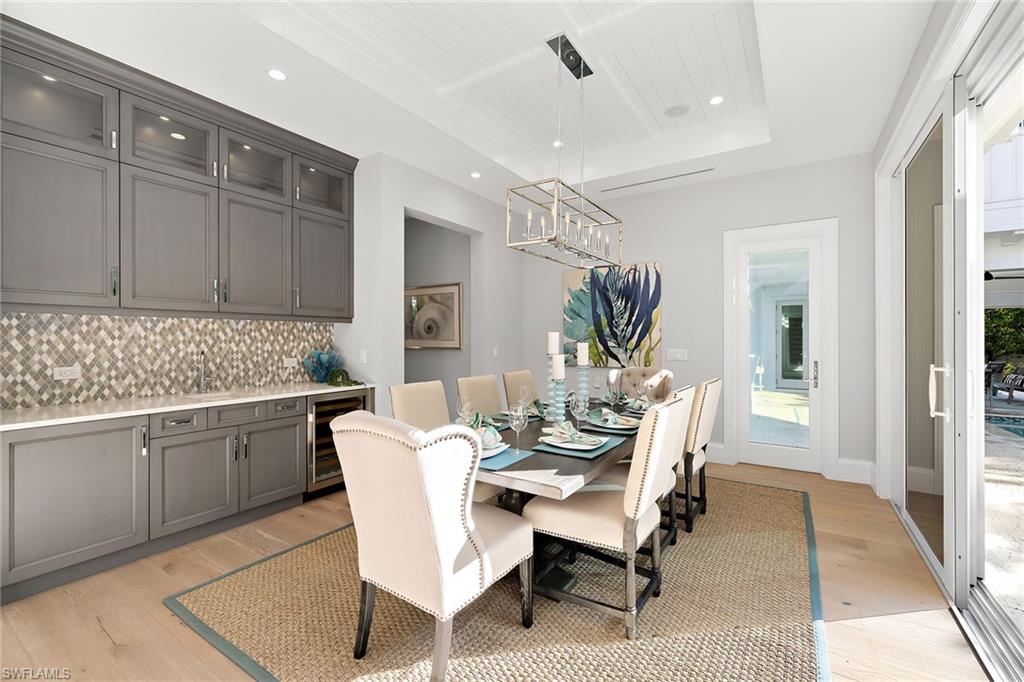 OLDE NAPLES - Residential