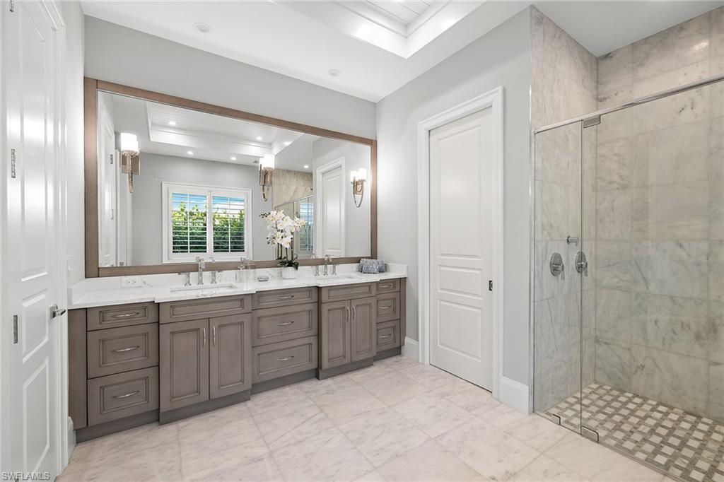 OLDE NAPLES - Residential