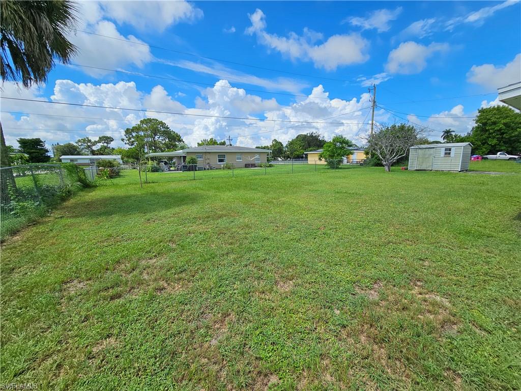 LEHIGH ACRES - Residential