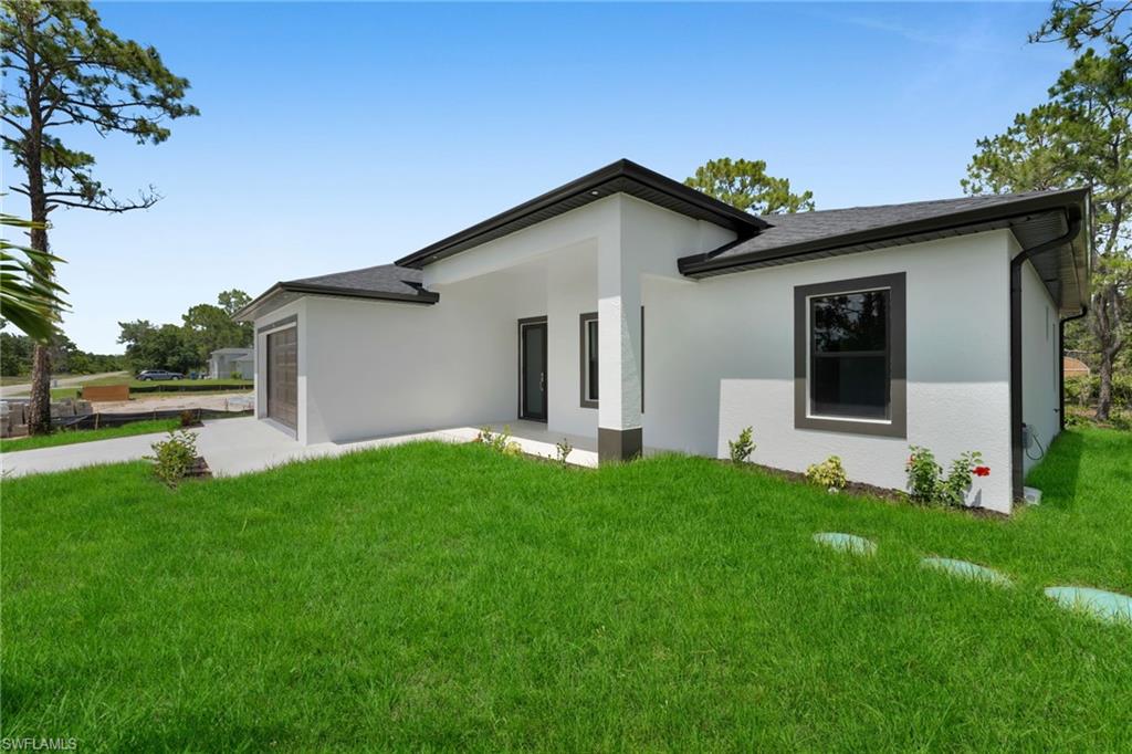 LEHIGH ACRES - Residential