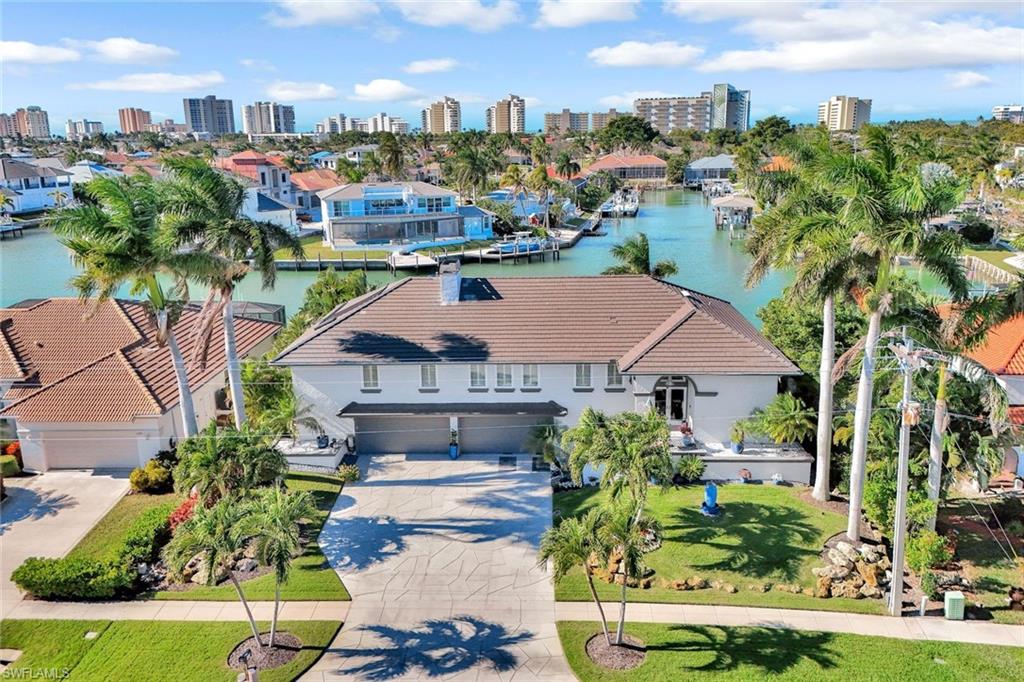 MARCO BEACH - Residential