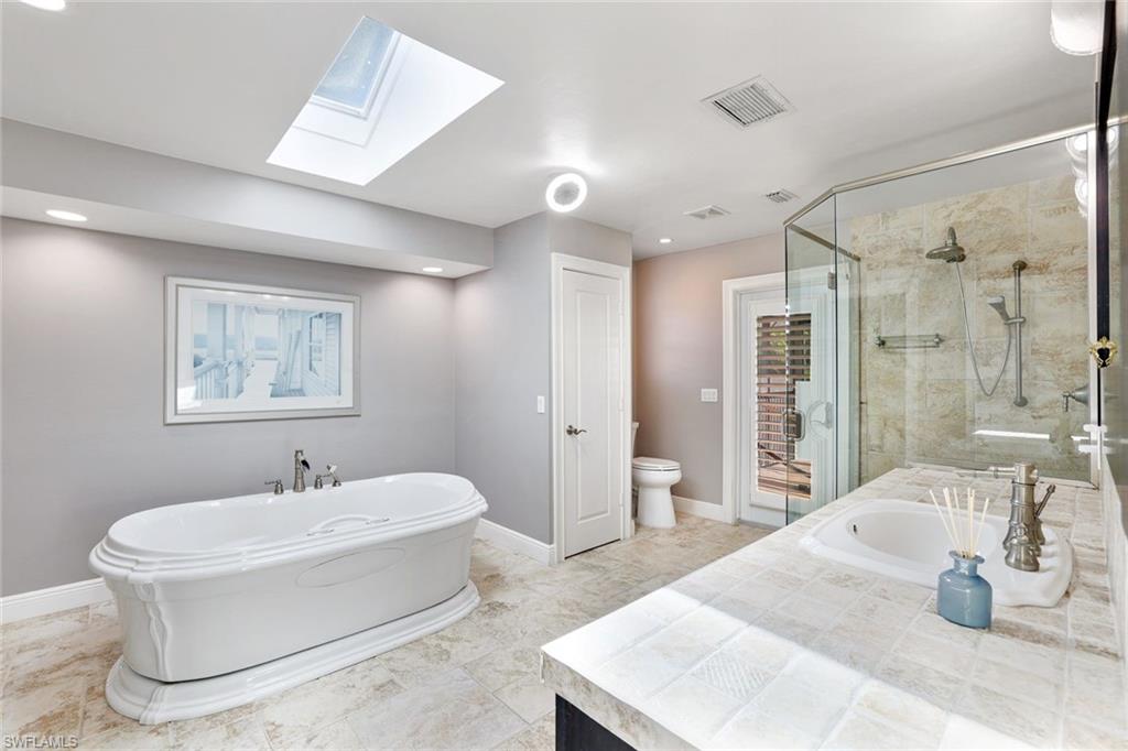 MARCO BEACH - Residential