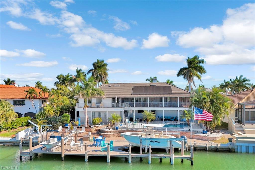 MARCO BEACH - Residential