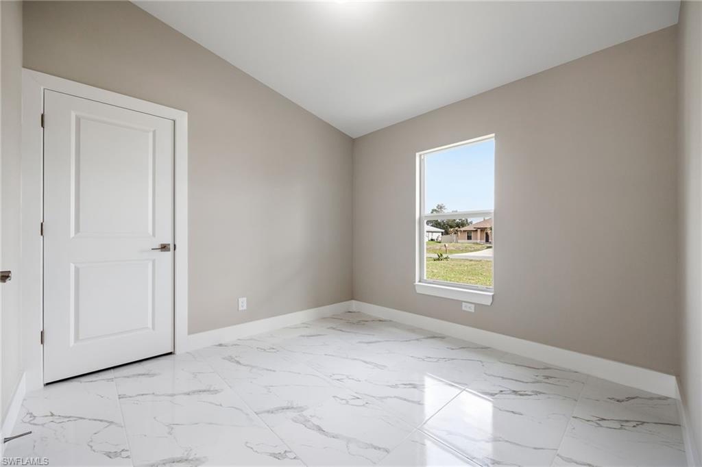 BUCKINGHAM - Residential