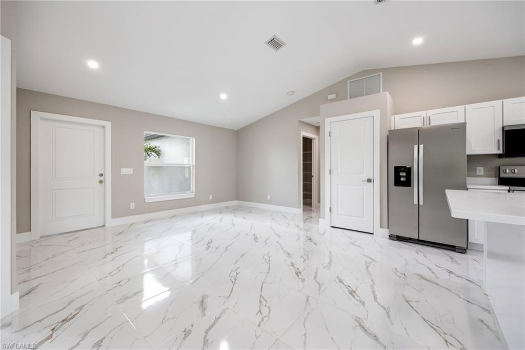 BUCKINGHAM - Residential