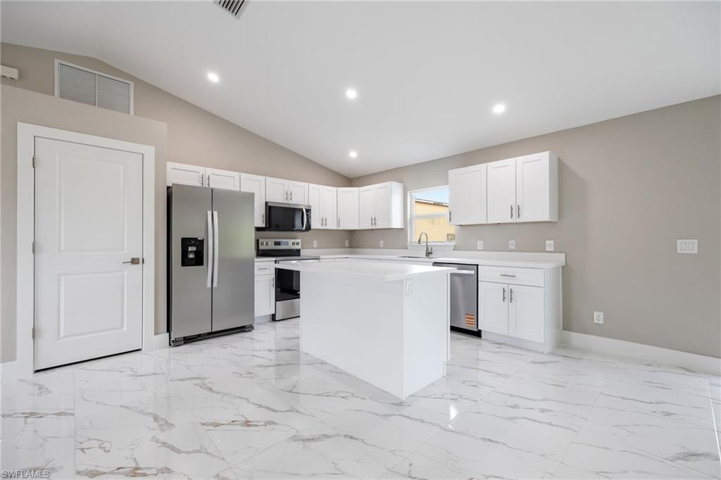 BUCKINGHAM - Residential