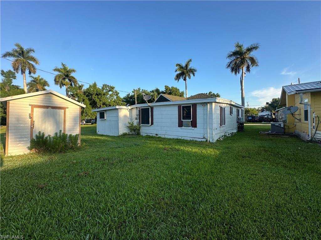 NORTH FORT MYERS - Residential