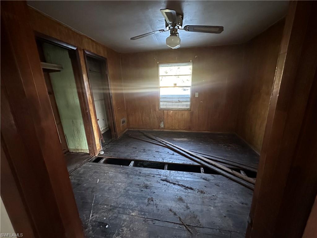 NORTH FORT MYERS - Residential