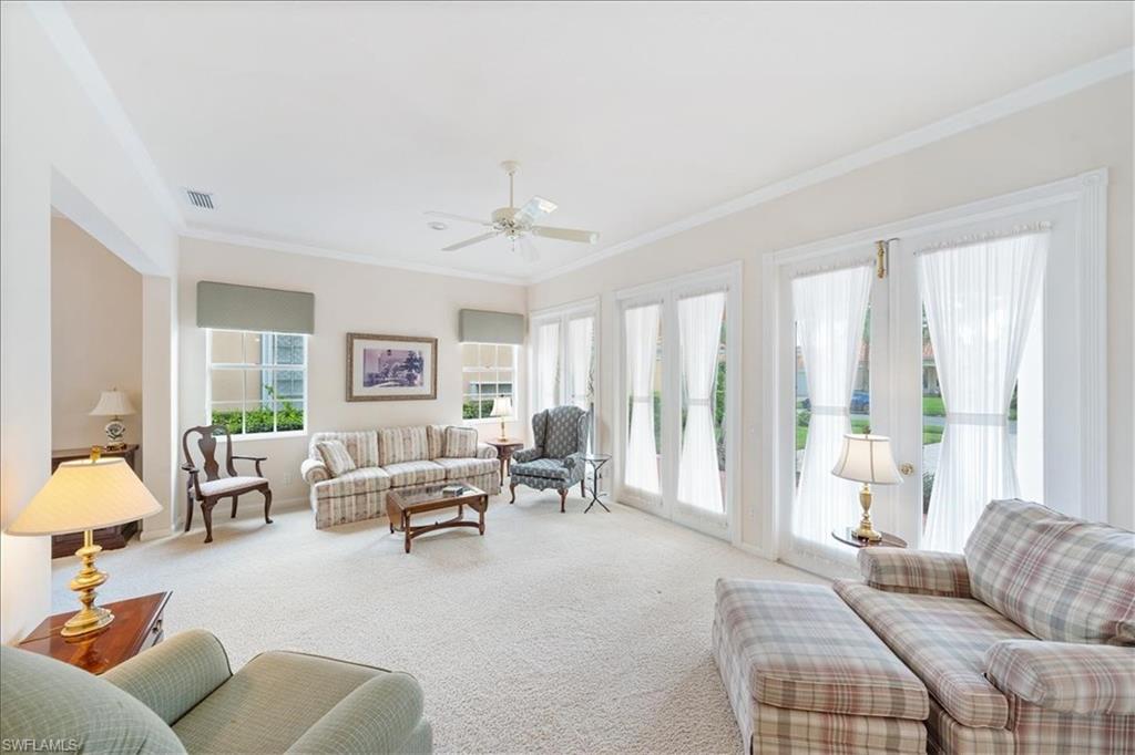 ISLAND WALK - Residential