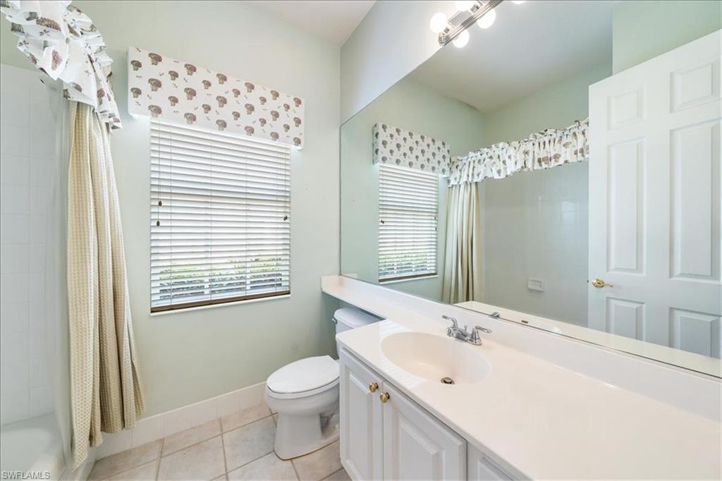 ISLAND WALK - Residential