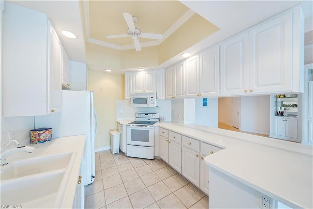 ISLAND WALK - Residential