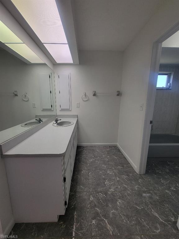 OAKWOOD - Residential Lease