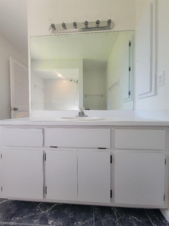 OAKWOOD - Residential Lease