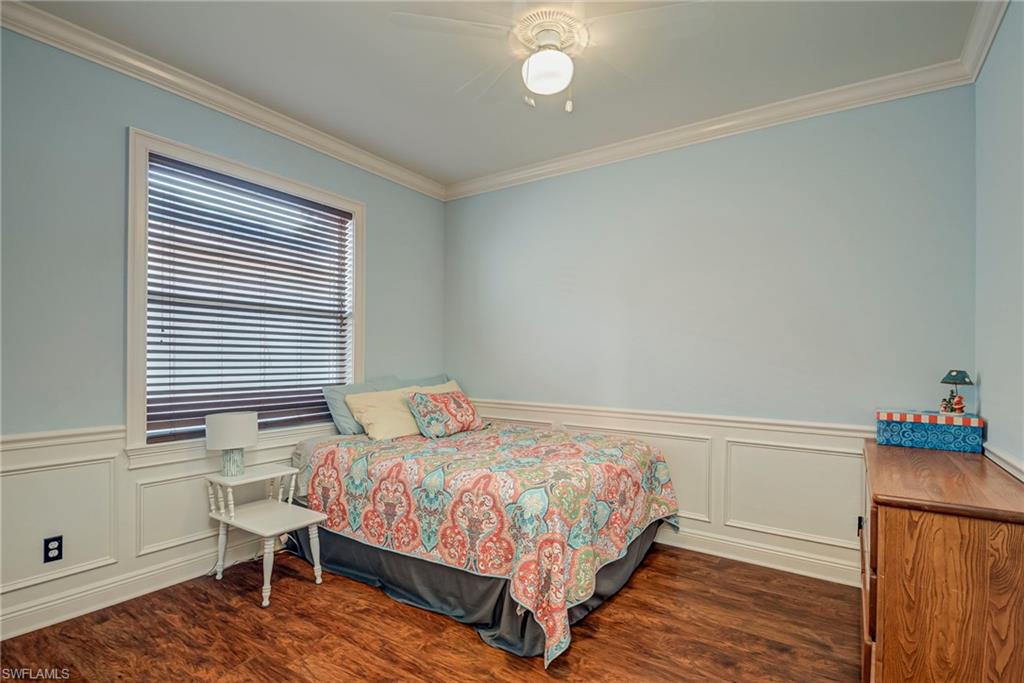 COLONIAL OAKS - Residential