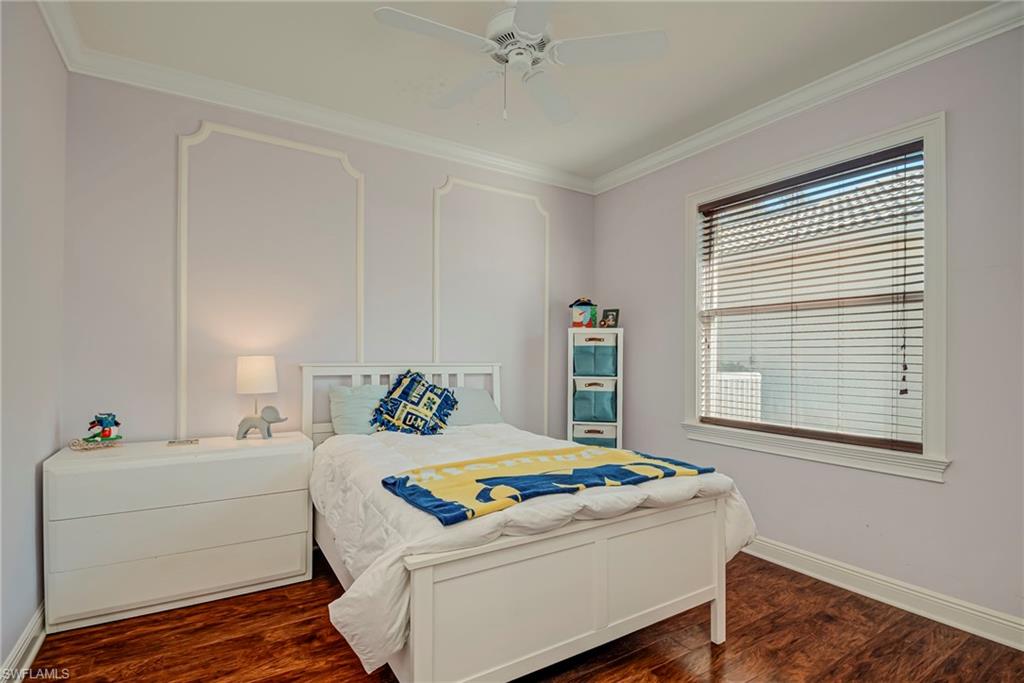 COLONIAL OAKS - Residential