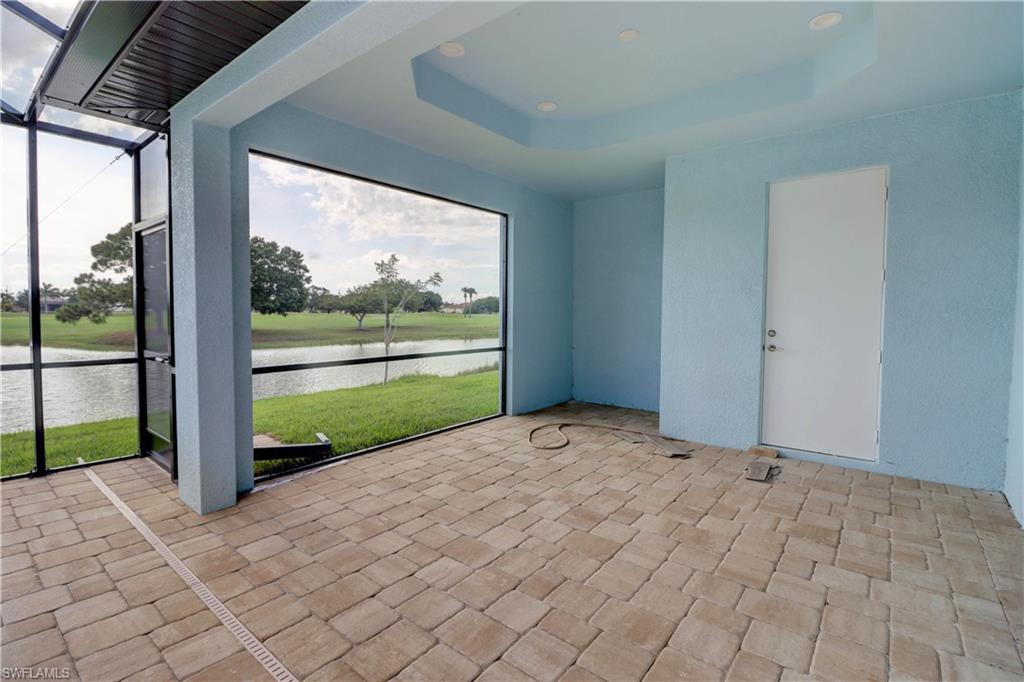 CORAL OAKS GOLF COURSE - Residential