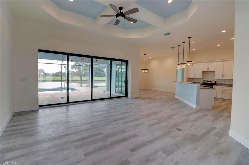 CORAL OAKS GOLF COURSE - Residential