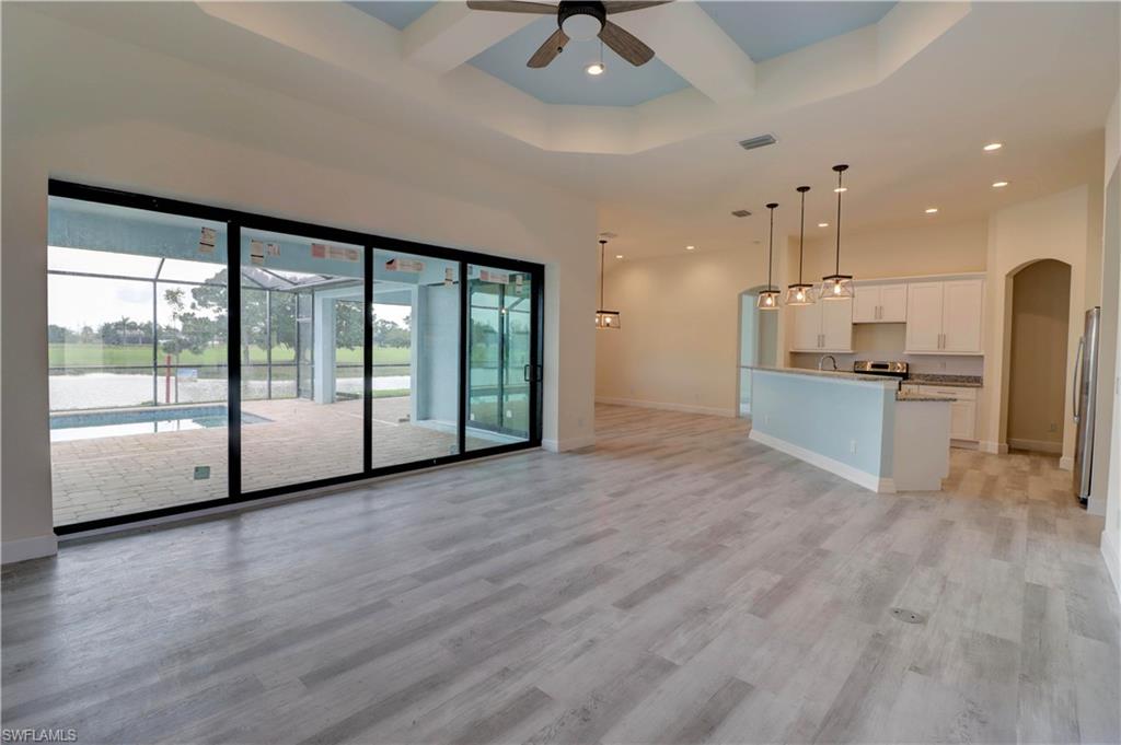 CORAL OAKS GOLF COURSE - Residential