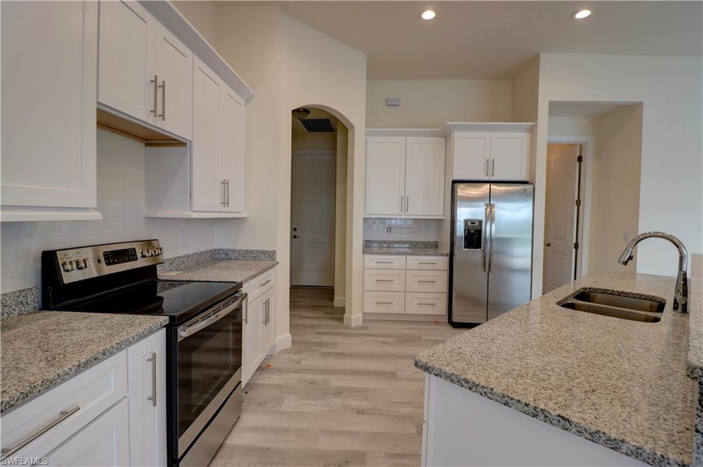 CORAL OAKS GOLF COURSE - Residential