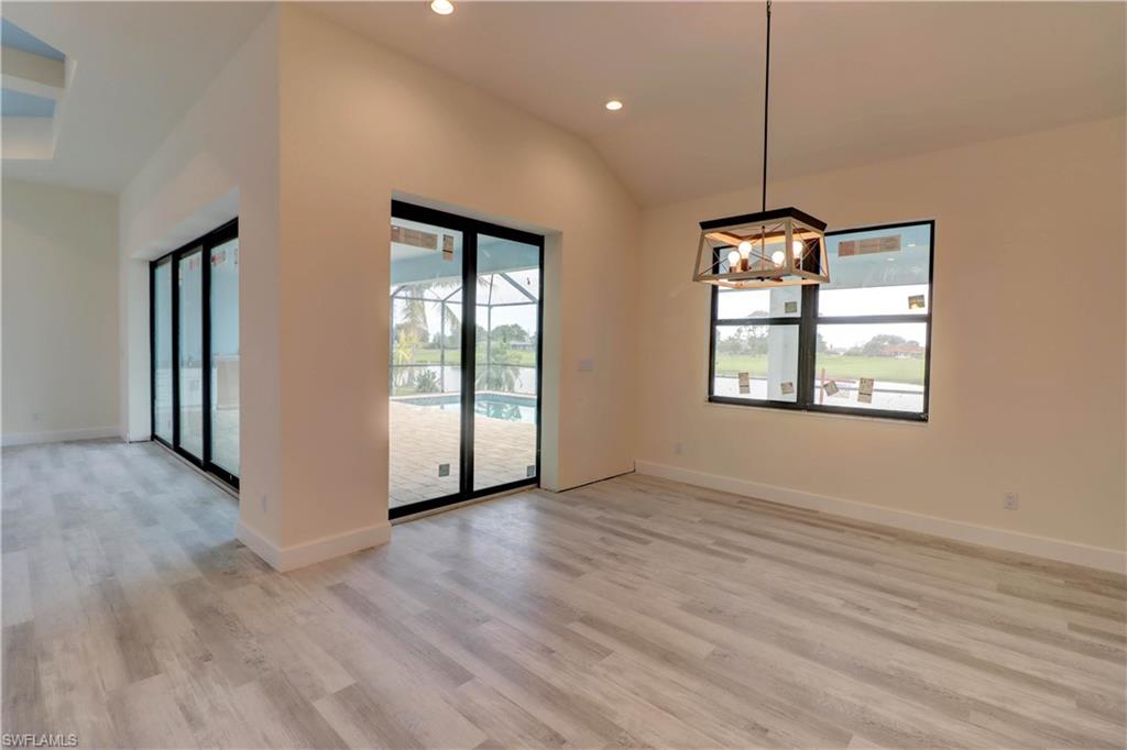 CORAL OAKS GOLF COURSE - Residential