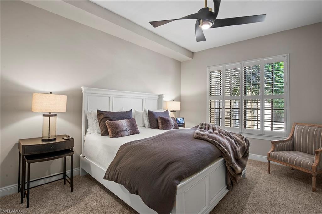 THE RESIDENCES AT COCONUT POINT - Residential Lease