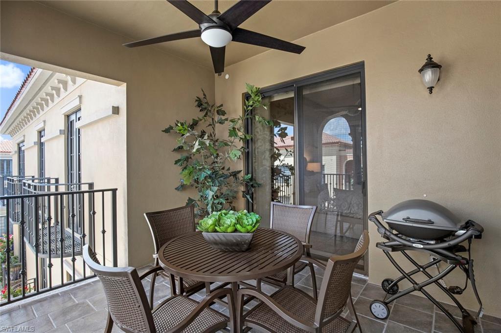 THE RESIDENCES AT COCONUT POINT - Residential Lease