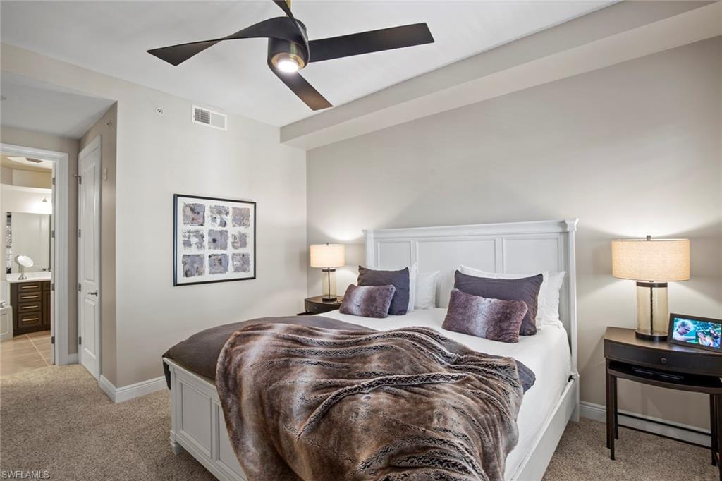 THE RESIDENCES AT COCONUT POINT - Residential Lease