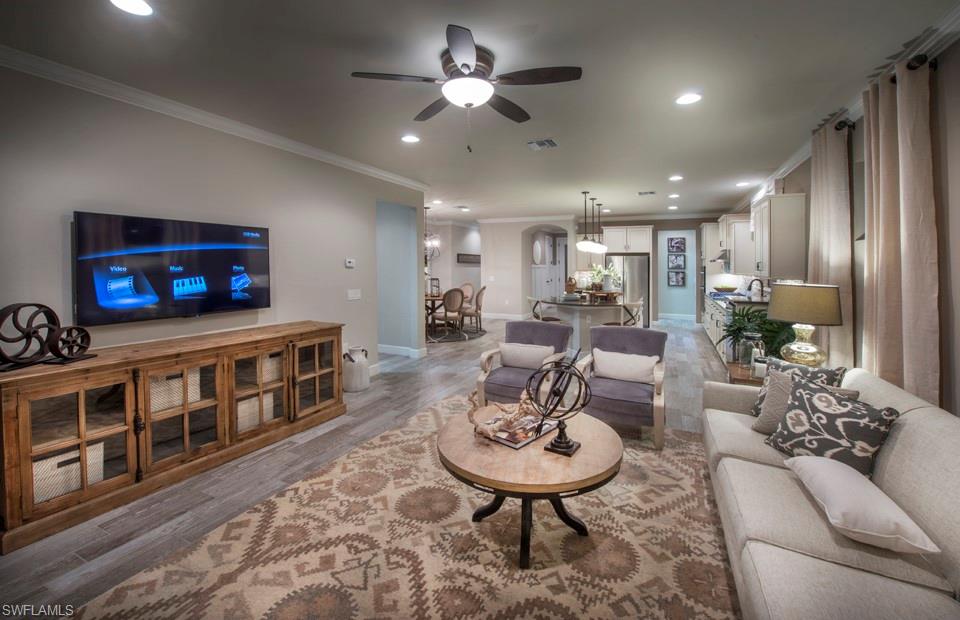 WINDING CYPRESS - Residential