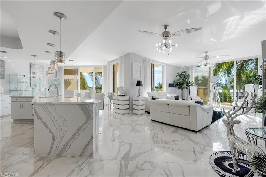 NORTH STAR YACHT CLUB - Residential