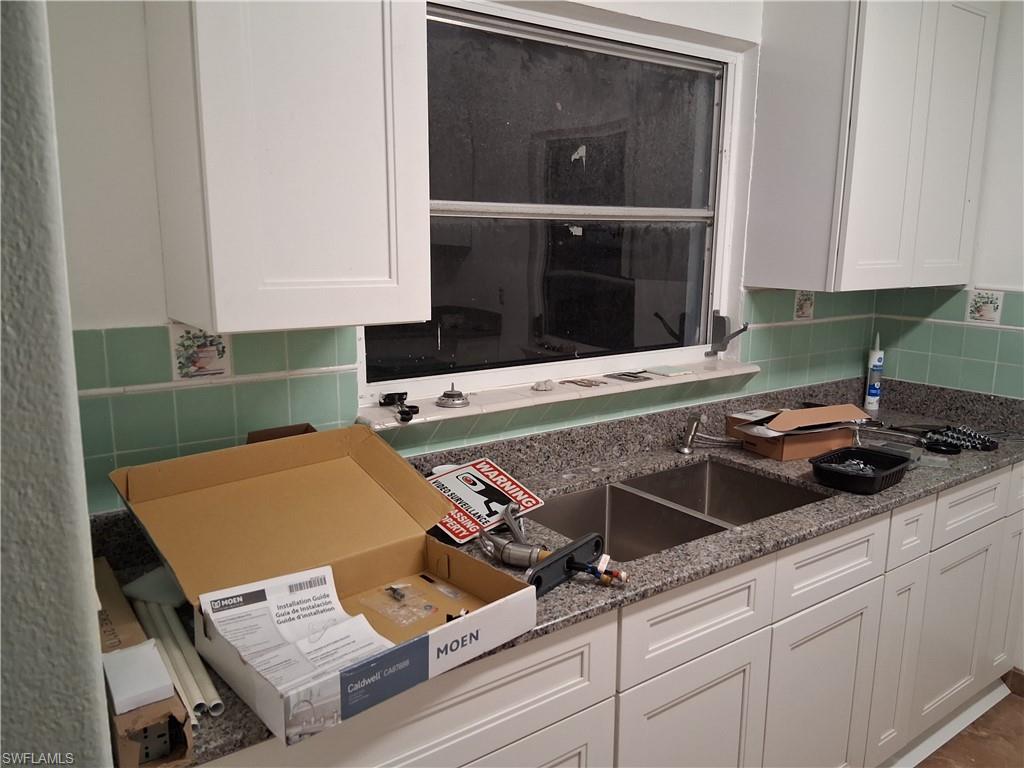 BELLE AIRE LAGOON - Residential Lease